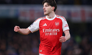 Arteta yêu cầu Rice nâng cấp khả năng ném biên