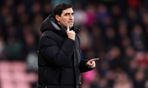 Iraola lo ngại Chelsea phản công trong trận đấu với Bournemouth