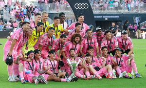 Messi xúc động khi đưa Inter Miami lên ngôi vô địch MLS Cup 2025