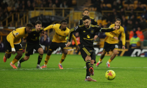 Khoảnh khắc lập công kỳ lạ của Bruno chiếm sóng dù MU thắng tưng bừng