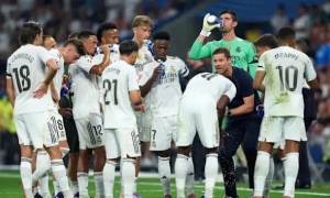 VAR tạo tâm điểm tranh cãi ở Bernabeu, Real Madrid thua Man City 1-2 đầy tiếc nuối