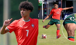 Ronaldo Junior gây sốt với thể hình vượt trội và phong độ ấn tượng ở tuổi 15