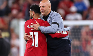 Mohamed Salah trở lại đội hình, Arne Slot khẳng định quyền uy tại Anfield