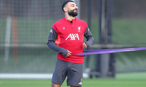 Salah trở lại đội hình Liverpool: Bước đi quan trọng trong nỗ lực hạ nhiệt khủng hoảng