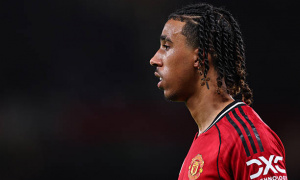 Leny Yoro và thử thách tại Old Trafford: Sai lầm trong việc quản lý nhân sự của Ruben Amorim