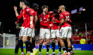 Manchester United duy trì kỷ lục 41 năm bất bại khi dẫn trước sau hiệp một