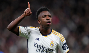 La Liga lên tiếng vụ Vinicius ngã trong vòng cấm, VAR giữ nguyên quan điểm