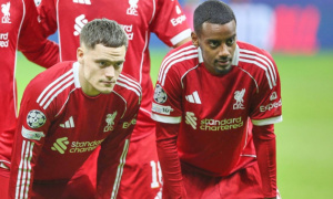 Hamann lên tiếng về tương lai Isak và Wirtz, Liverpool đối mặt lựa chọn khó nếu lỡ Champions League