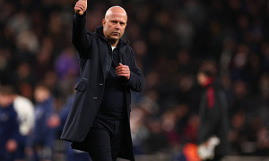 Slot khen ngợi Wirtz, giải thích quyết định rút Frimpong trong trận thắng Tottenham