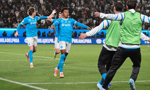 David Neres tỏa sáng, Napoli đánh bại Bologna để giành Siêu cúp Italia 2025