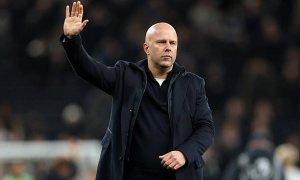 Liverpool tính đến phương án tái hợp ba cựu binh để giải quyết khủng hoảng lực lượng