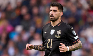 Manchester United không mua Ruben Neves hay James Garner, ưu tiên ổn định đội hình