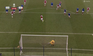 Madueke đá hỏng 11m, Arsenal đứt mạch phạt đền hoàn hảo