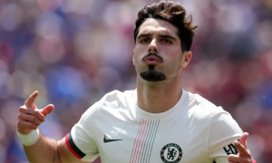 Maresca hết lời ca ngợi Pedro Neto trước cuộc chạm trán đội bóng cũ Wolves