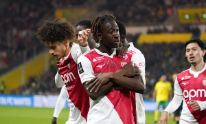 Monaco thắng nghẹt thở 5-3 trước Nantes, áp sát ngôi đầu Ligue 1