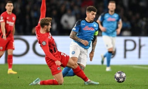 Napoli vs Eintracht Frankfurt: Lợi thế sân Maradona và dấu ấn Conte