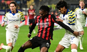 Cú vấp đáng tiếc của AC Milan trước Parma: Dấu hỏi cho hàng thủ Rossoneri