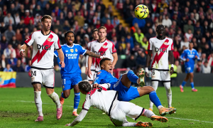 Hàng công Real Madrid gây thất vọng: Dấu hiệu của một cuộc khủng hoảng toàn diện