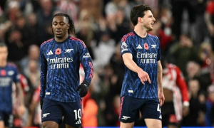 Arsenal bước vào giai đoạn thử lửa sau trận hòa Sunderland