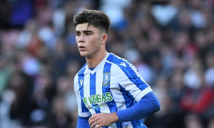 Tương lai của hành lang trái Man Utd? Harry Amass đang trỗi dậy mạnh mẽ