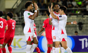 Thắng Lào nhưng nỗi lo cũ vẫn đè nặng tuyển Việt Nam