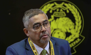 Bê bối nhập tịch Malaysia: Tổng thư ký FAM lọt tầm ngắm, FIFA mở điều tra đa quốc gia