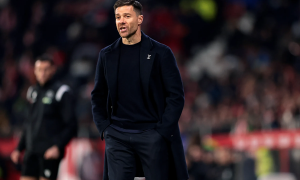 Xabi Alonso gặp bài toán nan giải: Real Madrid kháng cự trước thay đổi chiến thuật