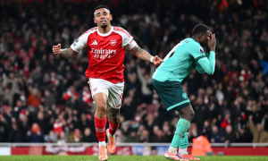 Arsenal thắng nhọc Wolves: 'Bóng ma' Gyokeres và sự hồi sinh của Gabriel Jesus