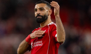 Salah rực sáng trước Brighton: HLV Arne Slot vừa mừng vừa lo sốt vó