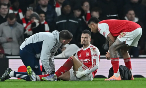 Arsenal trả giá đắt sau vé bán kết: Martinelli chấn thương, nỗi lo phủ bóng Emirates