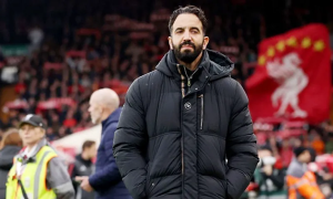 Chuyển nhượng MU tháng 1: Ruben Amorim ưu tiên tuyến giữa, lộ diện 4 mục tiêu hàng đầu