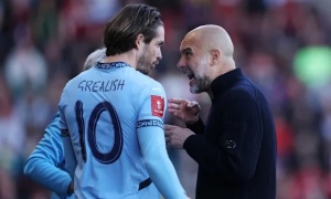 Jack Grealish sa sút nặng, Pep Guardiola bị tố hủy hoại sự nghiệp tại Man City