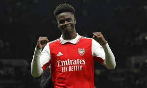 Chuyển nhượng tối 28/10: Saka sắp hưởng lương khủng; Real ra tối hậu thư cho Vini