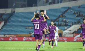 Becamex TP.HCM hồi sinh dưới tay HLV Đặng Trần Chỉnh: Chiến thắng Thiên Trường và nỗi lo Minh Khoa