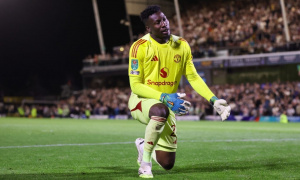 Andre Onana gián tiếp chỉ trích đồng đội cũ tại Manchester United vì sa sút phong độ