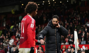 3 lý do Man United nên bán Zirkzee tháng Giêng