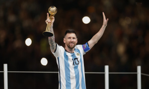 Luis Suarez tiết lộ: Messi chưa nghĩ giải nghệ, nhắm World Cup 2026 cùng Argentina