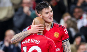 Gary Neville chỉ trích Sesko: Nhận định thiếu công bằng, bỏ qua bản chất đầu tư tương lai của Man United