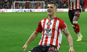 Granit Xhaka là 'linh hồn' Sunderland: Dẫn đầu Ngoại hạng Anh về quãng đường di chuyển và cơ hội tạo ra