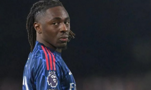 Eberechi Eze tiết lộ không khí 'ảm đạm' trong phòng thay đồ Arsenal sau trận hòa Sunderland