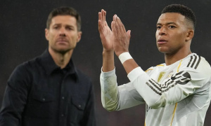 Xabi Alonso đối mặt 'hội chứng phụ thuộc Mbappe'