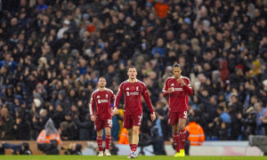 Thua Man City 0-3: Liverpool bộc lộ loạt vấn đề, HLV Arne Slot đứng trước núi công việc khổng lồ