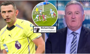 Richard Keys chỉ trích Michael Oliver thiên vị Man City sau bàn thắng bị hủy của Liverpool