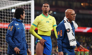 Gabriel Magalhaes dính chấn thương, nguy cơ lỡ đại chiến Tottenham và loạt trận sinh tử