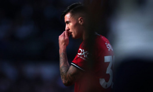 Benjamin Sesko gặp khó, bị huyền thoại so sánh với cầu thủ học viện