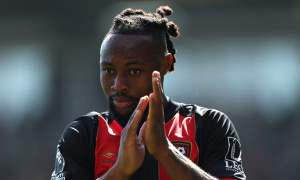 Darren Bent khuyên Liverpool chi 65 triệu bảng, chốt người thay thế Mohamed Salah