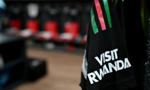 Arsenal chấm dứt hợp đồng “Visit Rwanda”: Khi sức mạnh CĐV lên tiếng