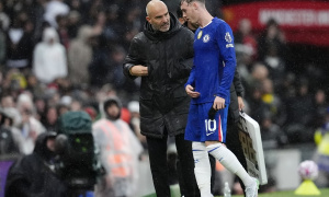 Cole Palmer gãy ngón chân vì lý do 'lãng xẹt', Chelsea mất trụ cột trước đại chiến