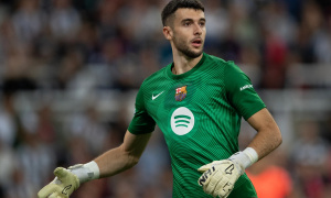 Barca trở lại Camp Nou sau 909 ngày: Joan Garcia bắt chính, Hansi Flick nhắm ngôi đầu