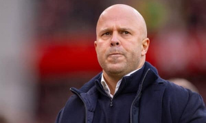 Liverpool thua 6/7 trận: Chuyên gia Anh nói thẳng về khả năng sa thải Arne Slot